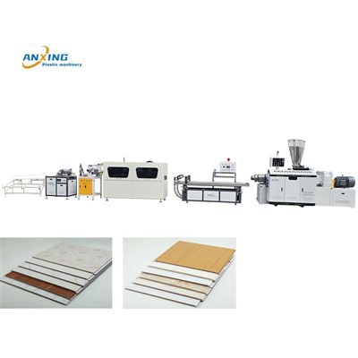 Stroj na výrobu plastových dosiek Plafond